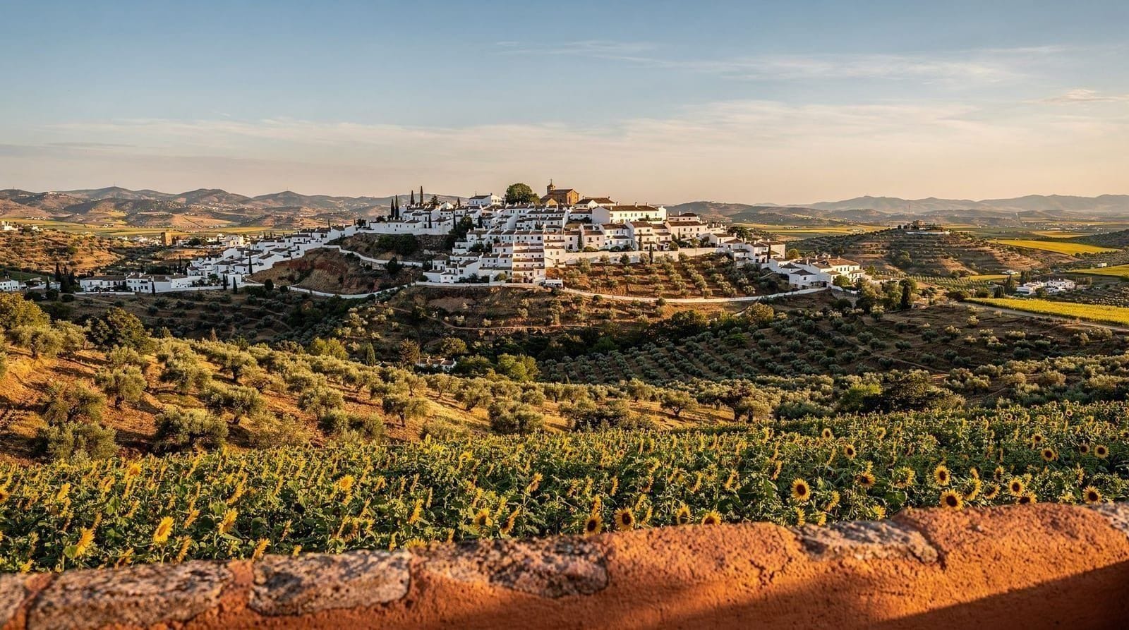 Elige tu excursión de un día por la Andalucía — Responde 4 preguntas y encuentra tu excursión ideal: Córdoba, Granada, Ronda, Cá
